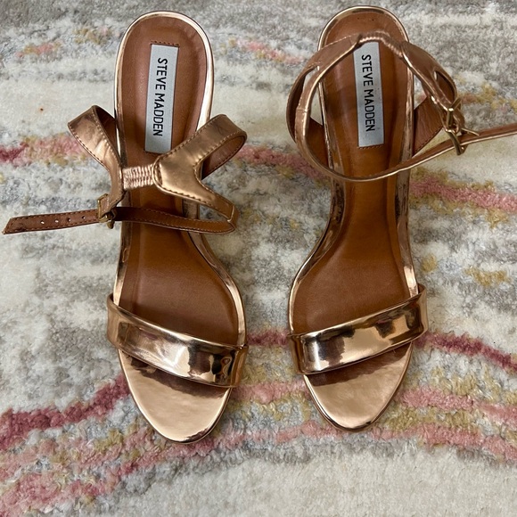 Steve Madden Shoes - Steve Madden Women's Rose Gold Sandals